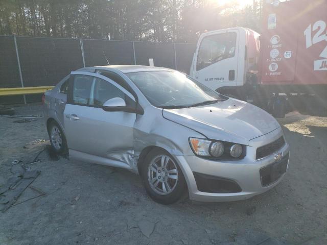 Foto 4 de la subasta – 2012 CHEVROLET SONIC LS con VIN 1G1JA5SH4C4169929
