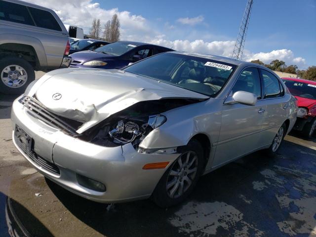 LEXUS ES 300 2002 with VIN JTHBF30G220045934 - Photo from auction