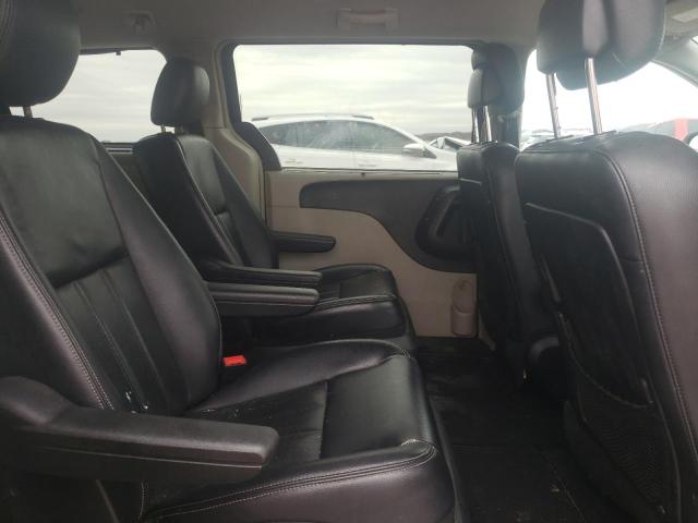 Photo 11 from auction – 2012 CHRYSLER TOWN & COU with VIN 2C4RC1CG9CR133931