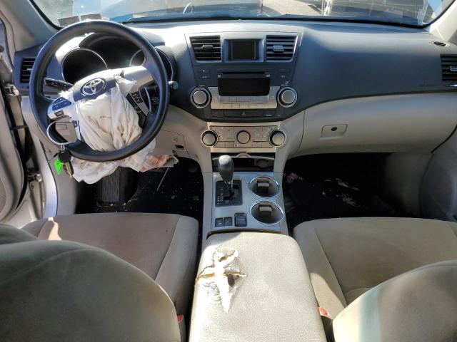 Photo 8 from auction – 2012 TOYOTA HIGHLANDER with VIN 5TDBK3EH4CS096834