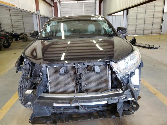 Photo 5 from auction – 2018 TOYOTA HIGHLANDER with VIN 5TDJZRFH2JS539956