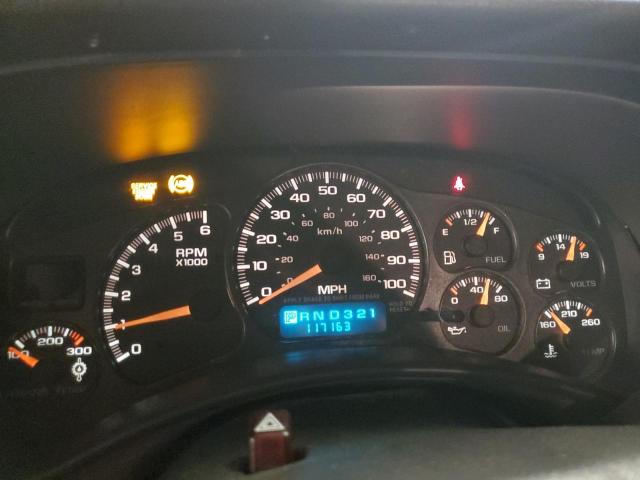 Photo 9 from auction – 2002 CHEVROLET SILVERADO with VIN 1GCHK29U92E167655