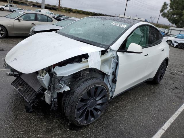 TESLA MODEL Y 2022 with VIN 7SAYGDEF4NF326186 - Photo from auction