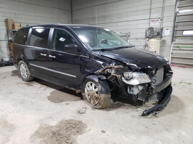 Photo 4 from auction – 2016 CHRYSLER TOWN & COU with VIN 2C4RC1BG8GR200686