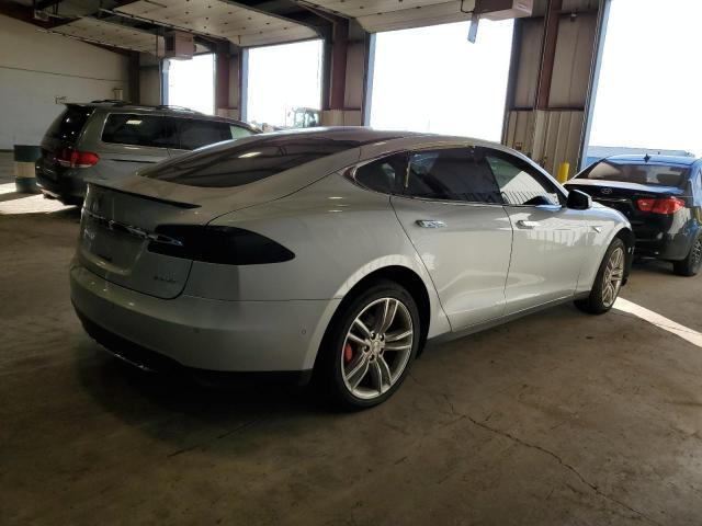 Photo 3 from auction – 2015 TESLA MODEL S with VIN 5YJSA1E42FF114678