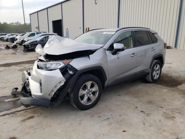 Photo 1 from auction – 2019 TOYOTA RAV4 XLE with VIN JTMW1RFVXKD030245
