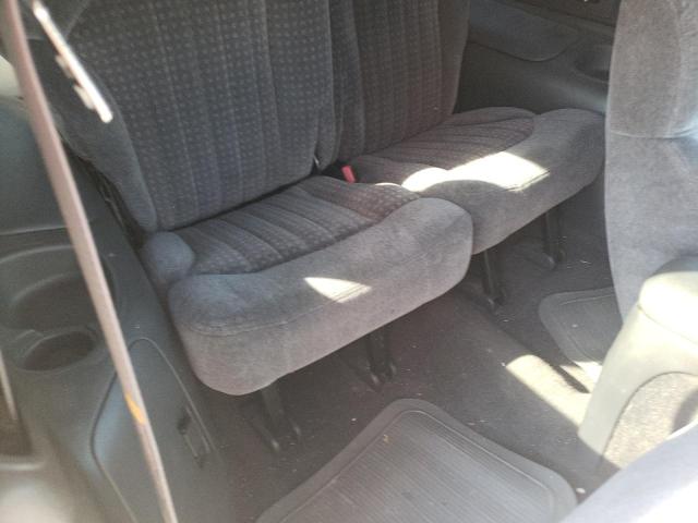Photo 10 from auction – 1999 CHEVROLET BLAZER with VIN 1GNCT18W9XK226868