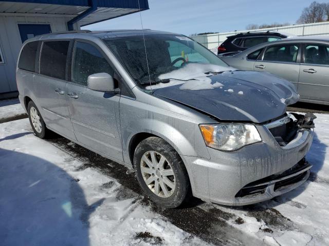 Photo 4 from auction – 2016 CHRYSLER TOWN & COU with VIN 2C4RC1BG7GR120893