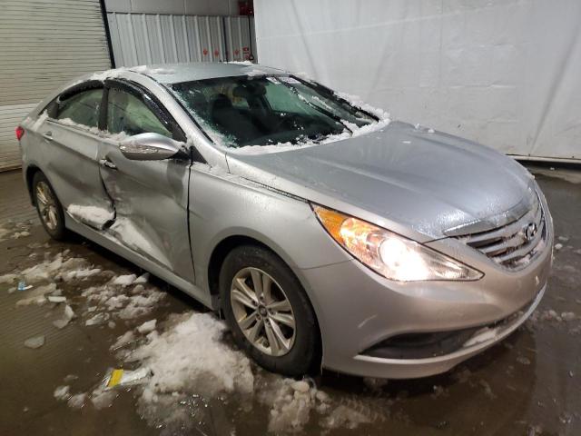 Photo 4 from auction – 2014 HYUNDAI SONATA GLS with VIN 5NPEB4AC0EH897511