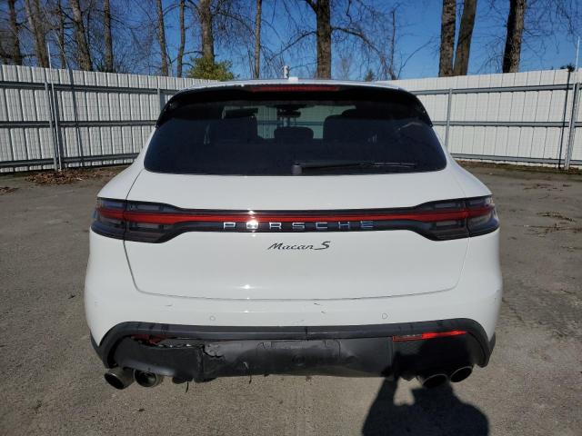 Photo 6 from auction – 2022 PORSCHE MACAN S with VIN WP1AG2A56NLB24851