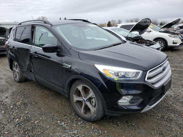 Photo 4 from auction – 2018 FORD ESCAPE SEL with VIN 1FMCU9HD9JUB55018