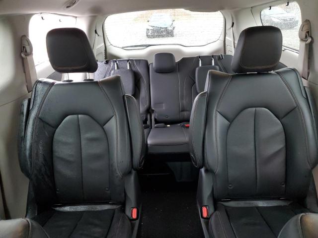 Photo 10 from auction – 2017 CHRYSLER PACIFICA E with VIN 2C4RC1L73HR782552