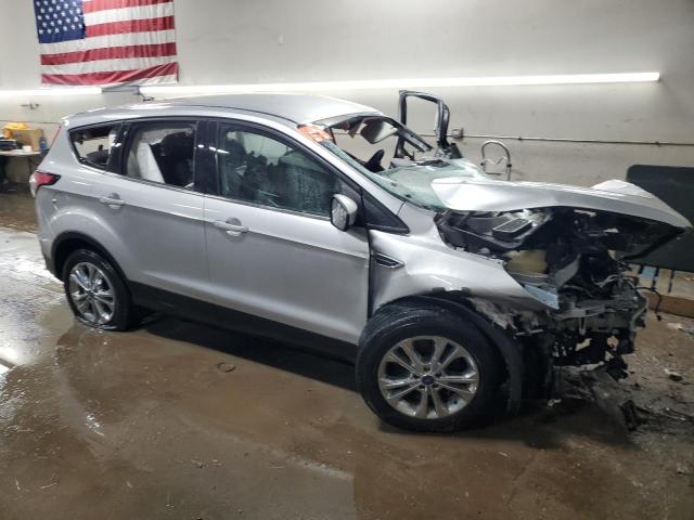 Photo 4 from auction – 2017 FORD ESCAPE SE with VIN 1FMCU9GD5HUB68232