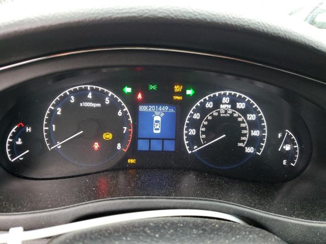 Photo 9 from auction – 2009 HYUNDAI GENESIS 3. with VIN KMHGC46E49U048702