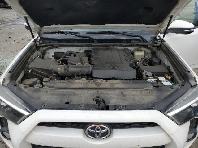 Photo 11 from auction – 2016 TOYOTA 4RUNNER SR with VIN JTEBU5JR8G5379507