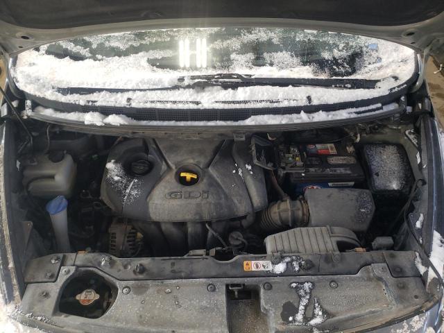 Photo 12 from auction – 2016 KIA RONDO with VIN KNAHT8A39G7132240