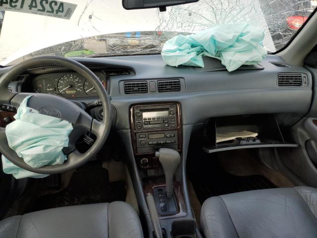 Photo 8 from auction – 2000 TOYOTA CAMRY LE with VIN 4T1BF28K2YU114056