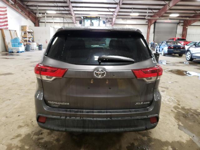 Foto 6 de la subasta – 2017 TOYOTA HIGHLANDER con VIN 5TDJZRFH0HS412357