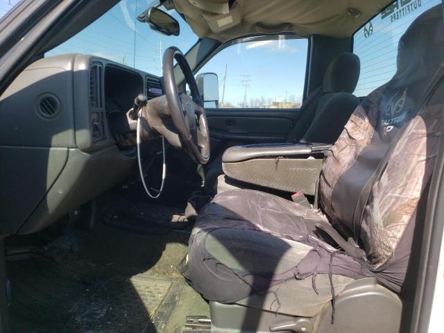Photo 7 from auction – 2004 CHEVROLET SILVERADO with VIN 1GCEC14T94Z246702