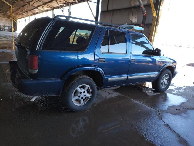 Photo 3 from auction – 2001 CHEVROLET BLAZER with VIN 1GNDT13W512120971
