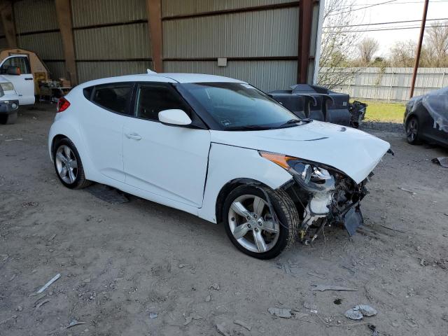 Photo 4 from auction – 2015 HYUNDAI VELOSTER with VIN KMHTC6ADXFU238184