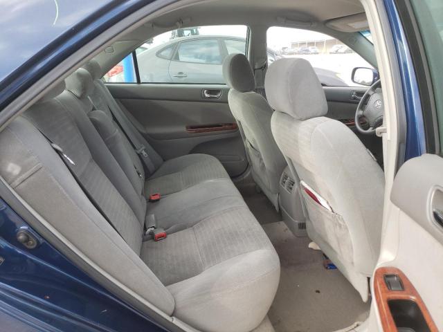 Photo 10 from auction – 2005 TOYOTA CAMRY with VIN 4T1BE30K05U074401