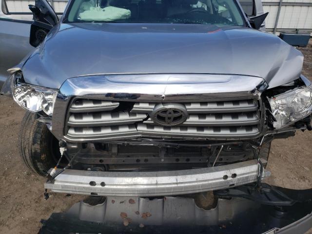 Photo 12 from auction – 2017 TOYOTA SEQUOIA LI with VIN 5TDJY5G18HS155221