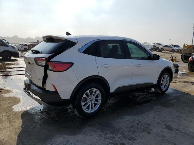 Photo 3 from auction – 2020 FORD ESCAPE SE with VIN 1FMCU0G6XLUA85501