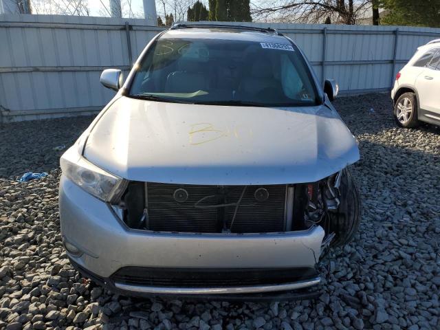 Photo 5 from auction – 2013 TOYOTA HIGHLANDER with VIN 5TDDK3EH6DS275287