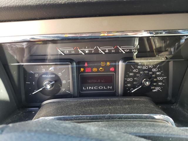 Photo 9 from auction – 2011 LINCOLN NAVIGATOR with VIN 5LMJJ2H52BEJ07398