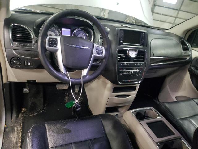 Photo 8 from auction – 2014 CHRYSLER TOWN & COU with VIN 2C4RC1BG8ER165404