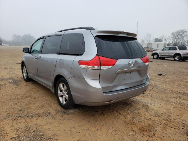 Photo 2 from auction – 2013 TOYOTA SIENNA LE with VIN 5TDKK3DC6DS325098
