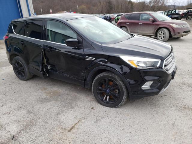 Photo 4 from auction – 2017 FORD ESCAPE SE with VIN 1FMCU9GD0HUB50608