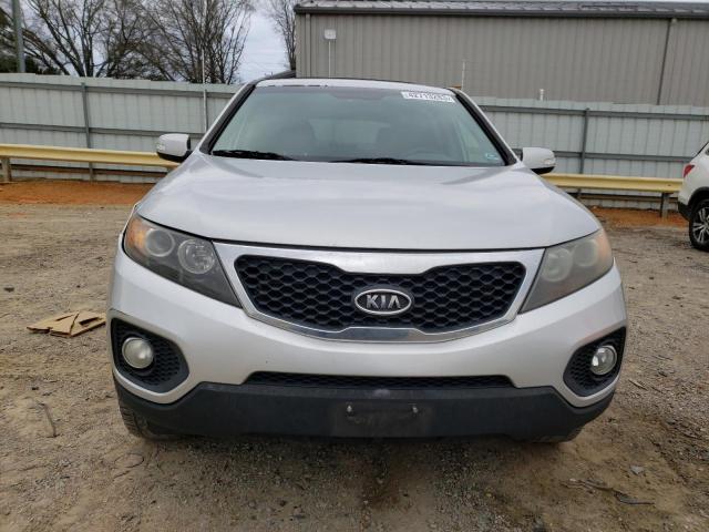 Photo 5 from auction – 2011 KIA SORENTO EX with VIN 5XYKU3A15BG027858