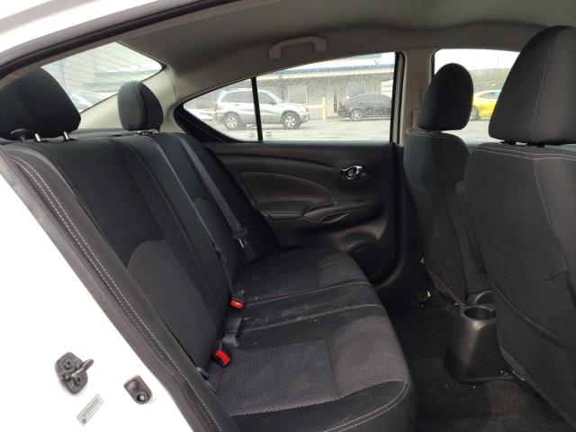 Photo 10 from auction – 2017 NISSAN VERSA S with VIN 3N1CN7AP4HL874906