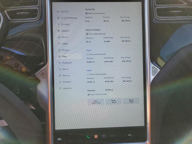 Photo 9 from auction – 2015 TESLA MODEL S with VIN 5YJSA1E2XFF112126