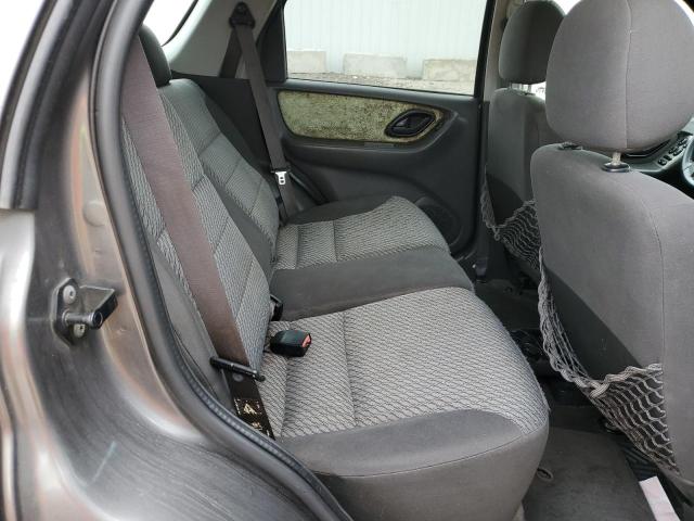Photo 11 from auction – 2003 FORD ESCAPE XLT with VIN 1FMYU93143KC05034