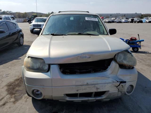 Photo 5 from auction – 2005 FORD ESCAPE LIM with VIN 1FMYU04195KB06268