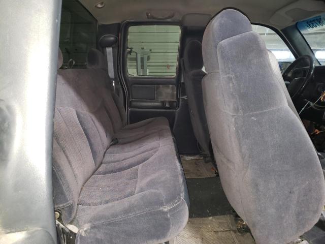 Photo 10 from auction – 2001 CHEVROLET SILVERADO with VIN 2GCEC19T111301463