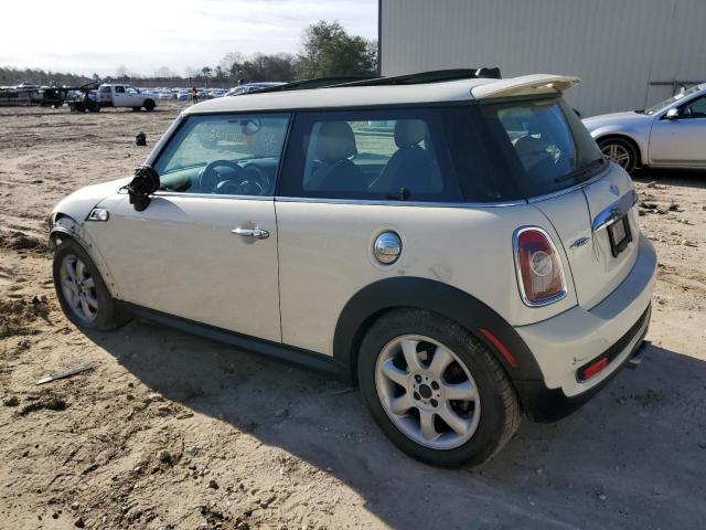 Photo 2 from auction – 2009 MINI COOPER S with VIN WMWMF735X9TT94986