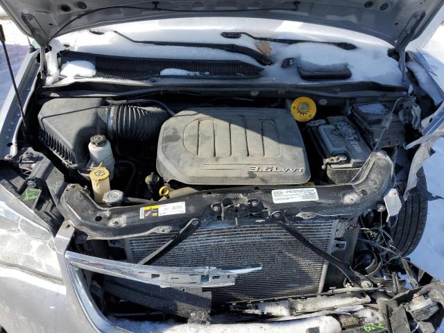 Photo 12 from auction – 2016 CHRYSLER TOWN & COU with VIN 2C4RC1BG7GR120893