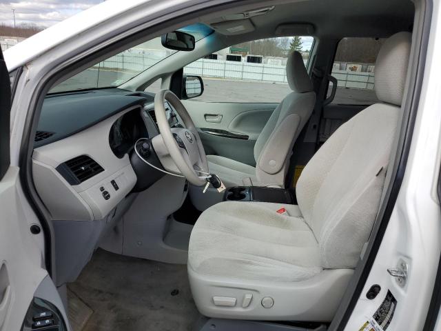 Photo 7 from auction – 2013 TOYOTA SIENNA LE with VIN 5TDJK3DC0DS068368