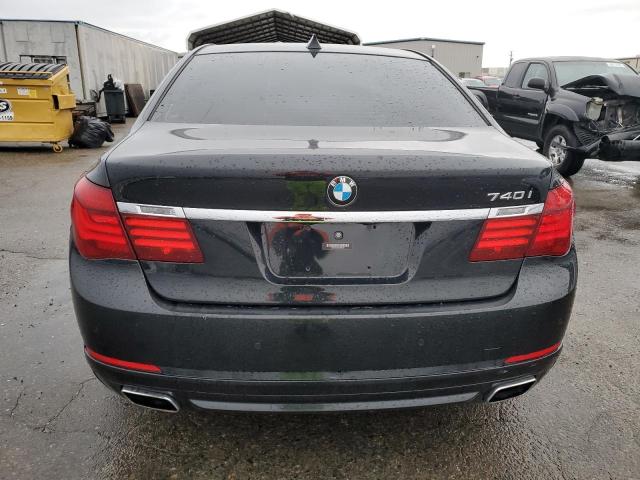 Photo 6 from auction – 2013 BMW 740 I with VIN WBAYA6C55DC995001