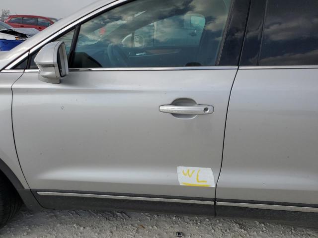 Photo 13 from auction – 2019 LINCOLN MKC SELECT with VIN 5LMCJ2C94KUL43513
