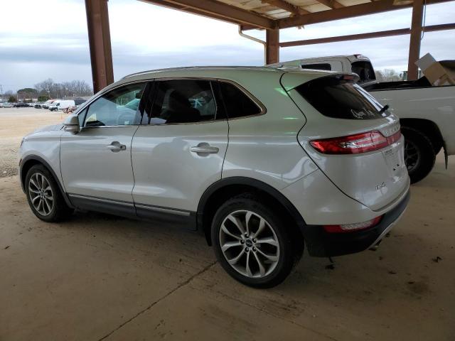 Photo 2 from auction – 2017 LINCOLN MKC SELECT with VIN 5LMCJ2C96HUL52089