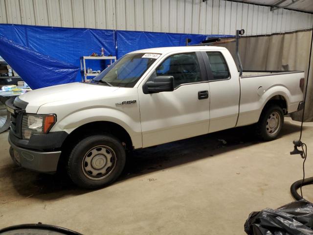 FORD F150 SUPER 2011 مع رقم تعريف المركبة 1FTFX1CF2BKD95687 - صورة من المزاد