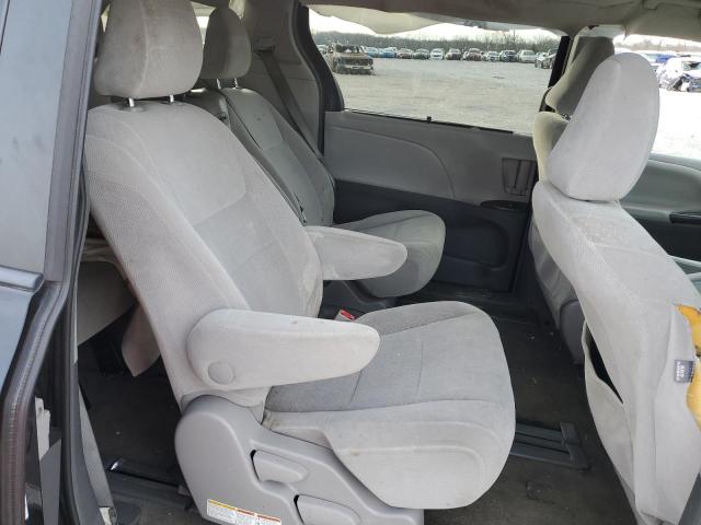 Photo 11 from auction – 2015 TOYOTA SIENNA LE with VIN 5TDKK3DCXFS570988
