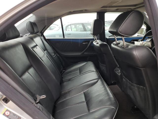 Photo 10 from auction – 2001 MERCEDES-BENZ E 320 with VIN WDBJF65J51B289453