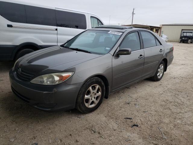 TOYOTA CAMRY LE 2002 with VIN 4T1BE30K92U525126 - Photo from auction