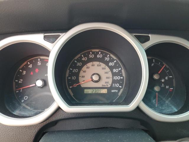 Photo 9 from auction – 2003 TOYOTA 4RUNNER SR with VIN JTEZU14R530012073